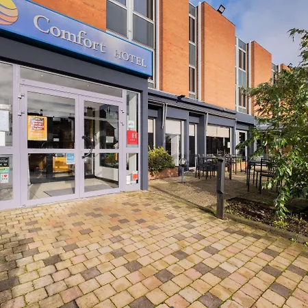 Hotell Comfort Lille L'union Tourcoing