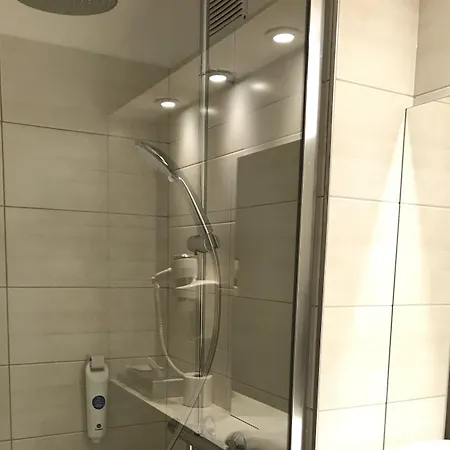 酒店 里尔联盟康福酒店 3*