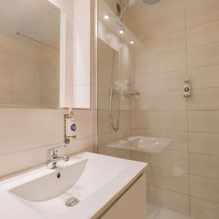 Hotell Comfort Lille L'union 3*